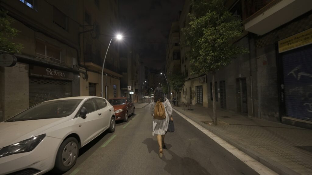 'Quan es fa fosc', el primer documental del 'Punt de fuga' | betevé, documental