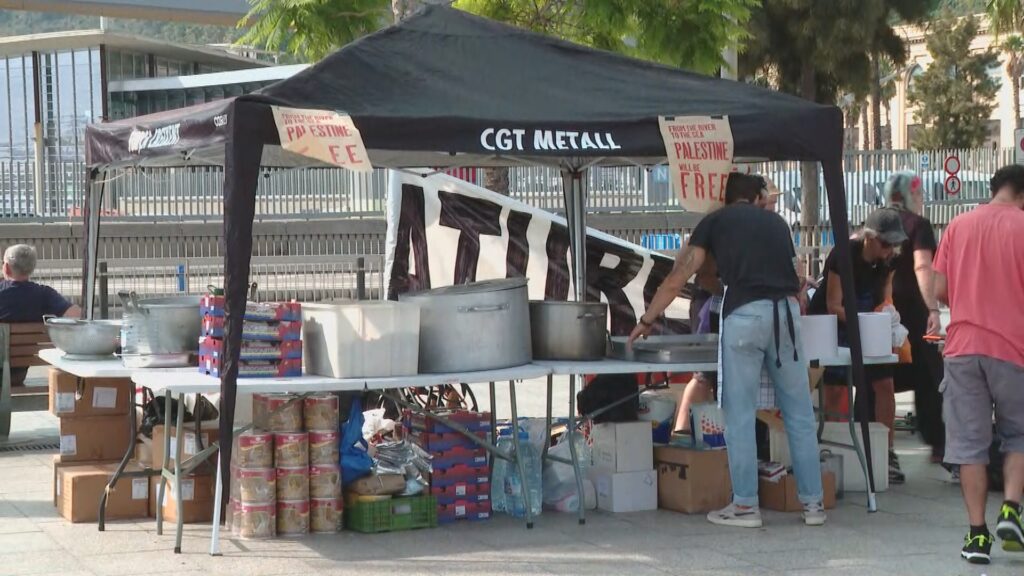 Els activistes pro Palestina mantindran l'acampada a les Drassanes fins a la vaga del 15 d'octubre | Flotilla, Israel, manifestacions a Barcelona, Palestina, protestes