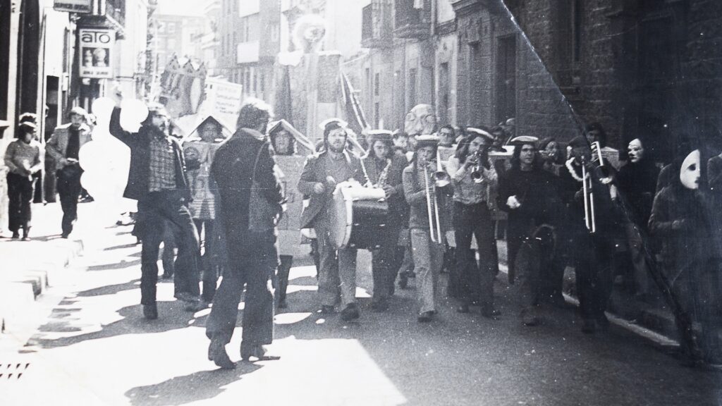 La Transició democràtica a Sarrià: "La transgressió era la festa" | associacionisme, franquisme, queixes veïnals