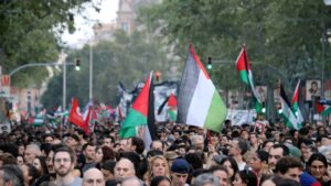 Els sindicats convoquen una vaga el 15 d’octubre contra el genocidi a Palestina