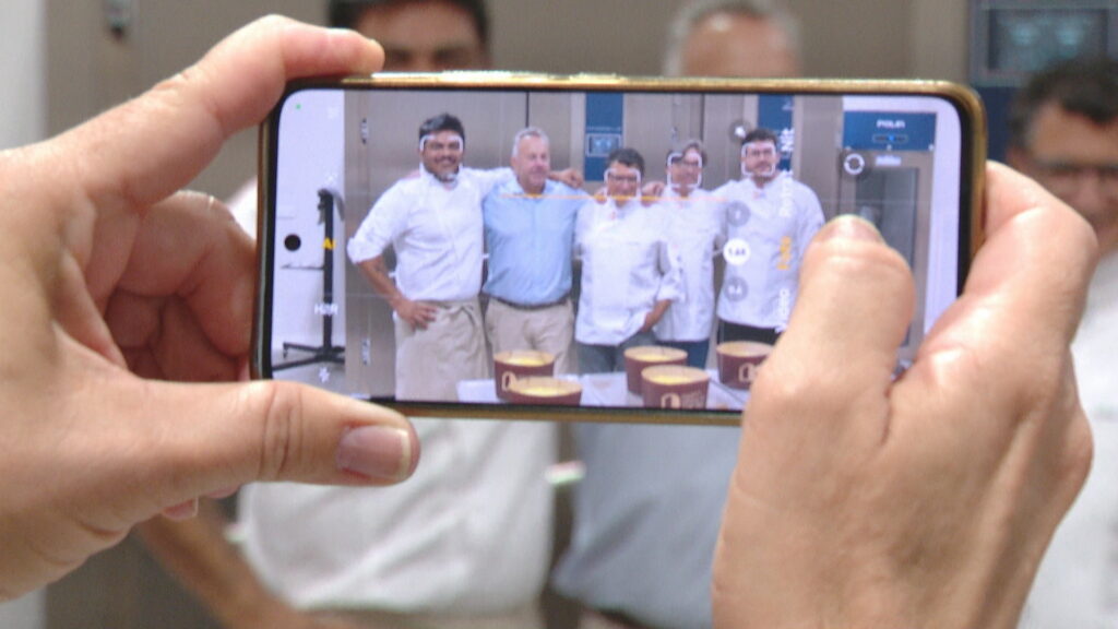 Campanya de micromecenatge per ajudar l'equip espanyol al Mundial de panettone | concursos, pastisseries