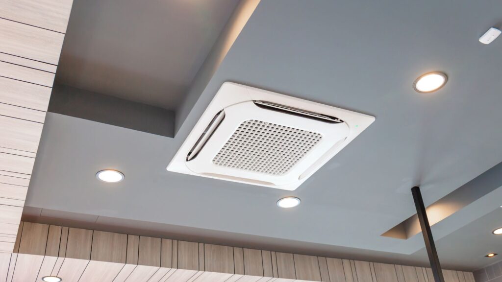 Experts en edificis malalts denuncien l’incompliment de les revisions ambientals obligatòries | assetjament immobiliari, mercat immobiliari