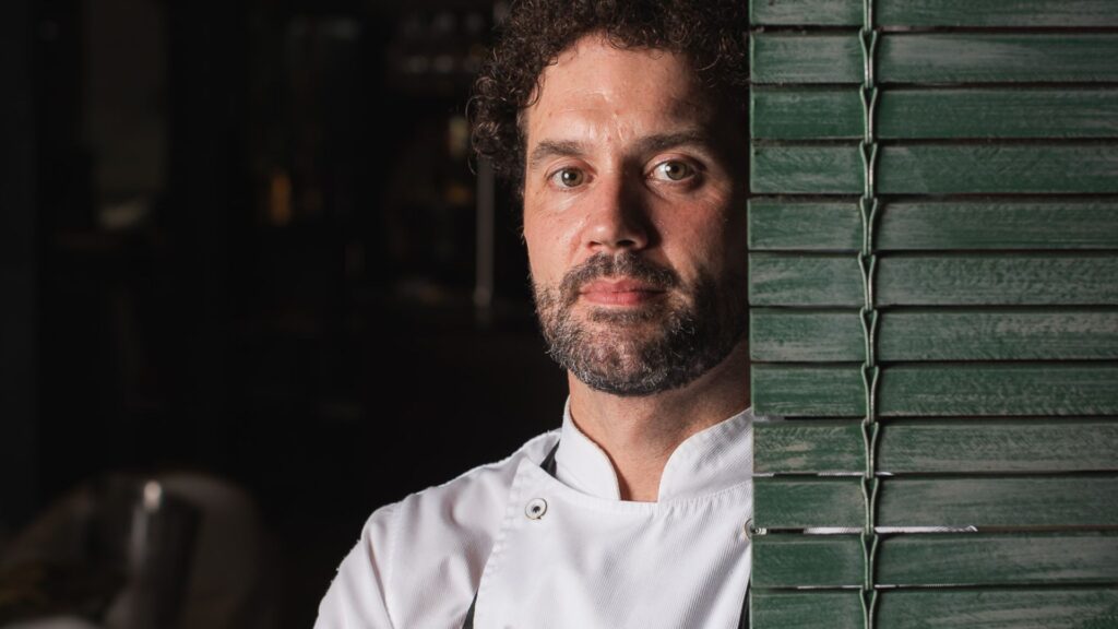 Tanca Teatro Kitchen & Bar i en el seu lloc obre un nou projecte amb el xef Paolo Casagrande | cuina, premis, restauració, restaurants