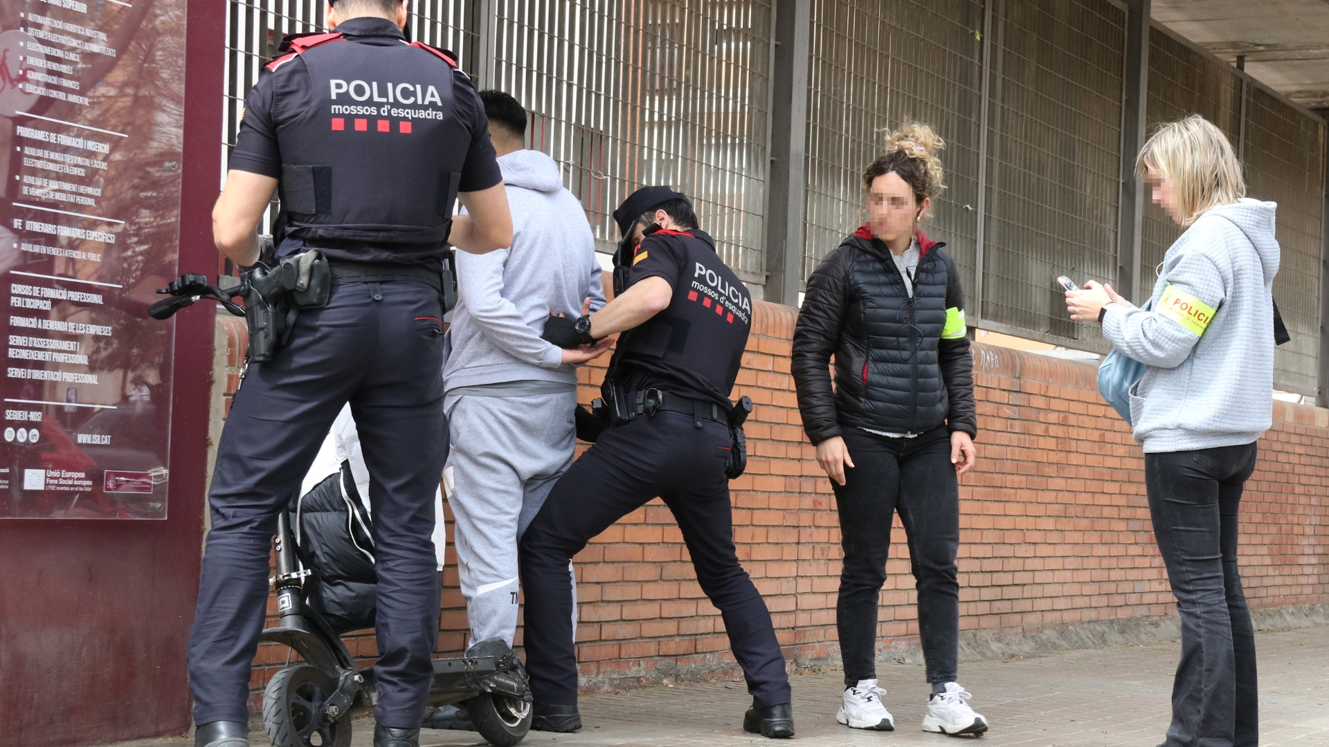 Els macrodispositius policials han reduït un 8 % la multireincidència a Barcelona | armes, delinqüència, Guàrdia Urbana, metro, Mossos d'Esquadra, Policia Nacional, robatoris