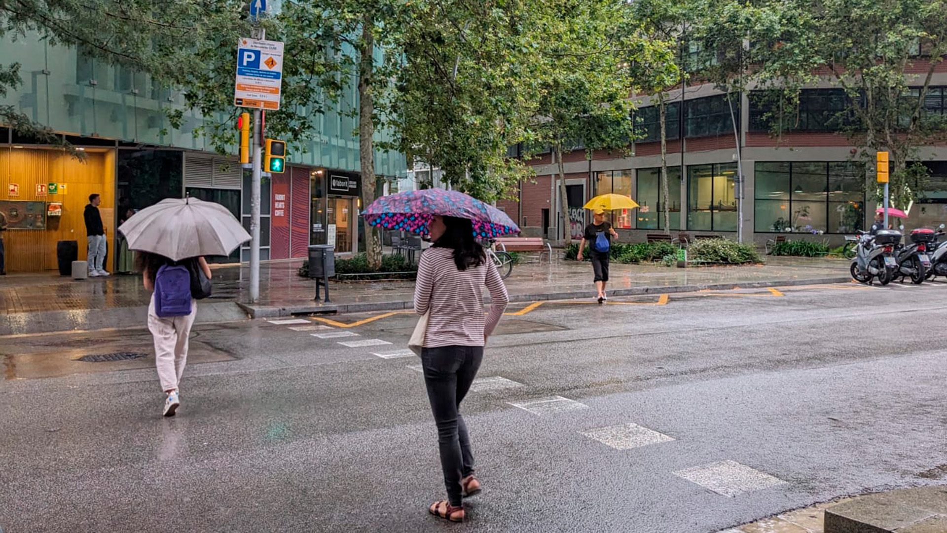 pluja xafecs barcelona catalunya octubre 2025