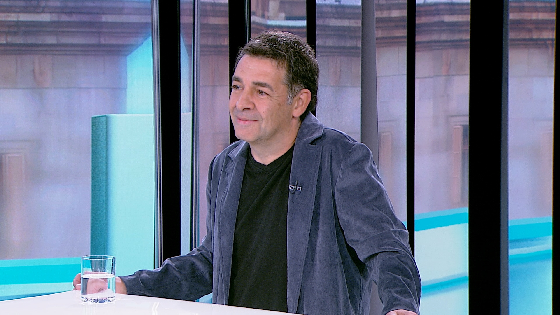 La Sindicatura de Greuges planteja la gratuïtat del transport públic per als jubilats | autobús, gent gran, metro, Rodalies, sindicatura de Greuges de Barcelona, TMB, transport públic