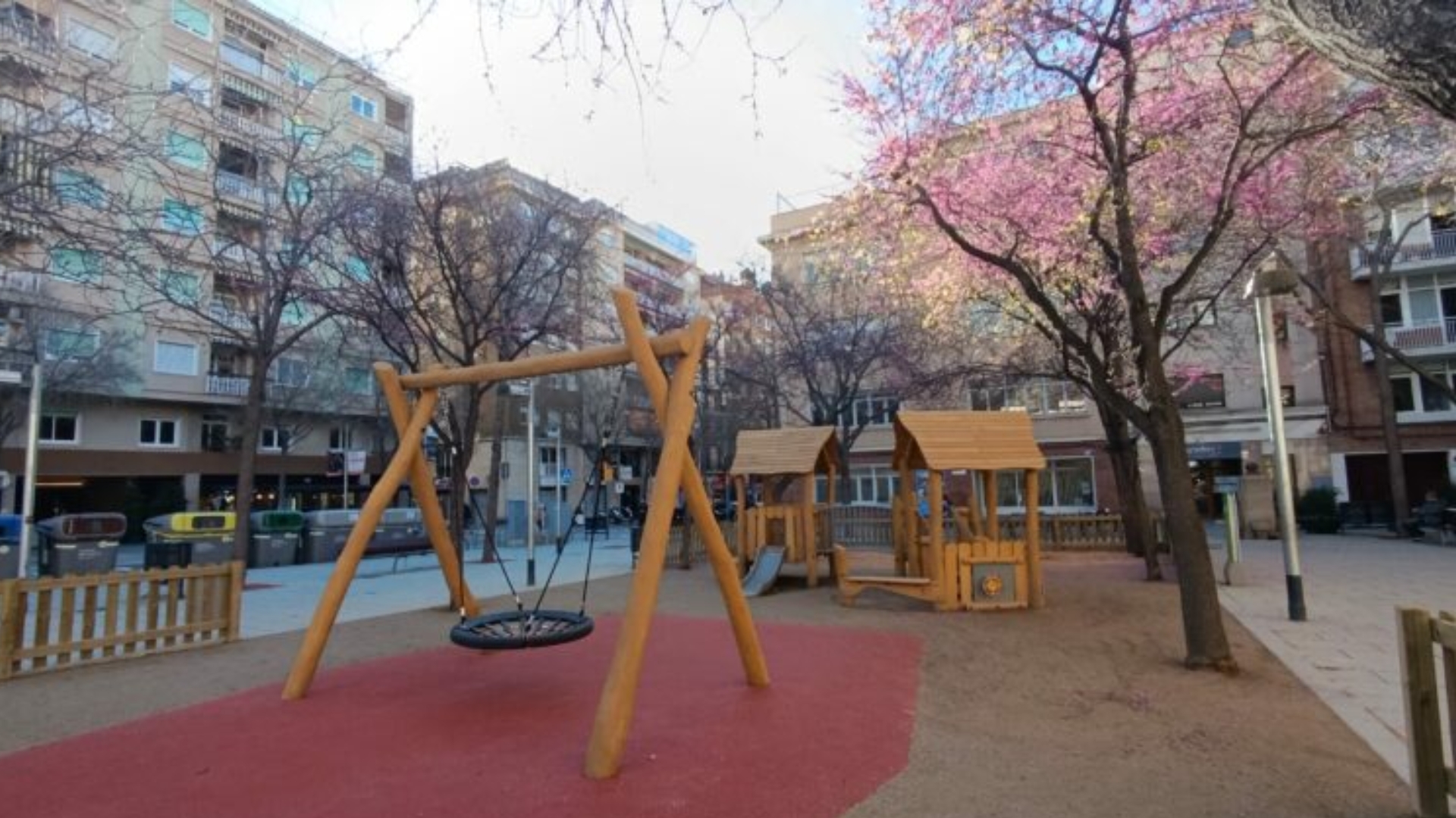 Ajuntament millora 30 àrees infantils