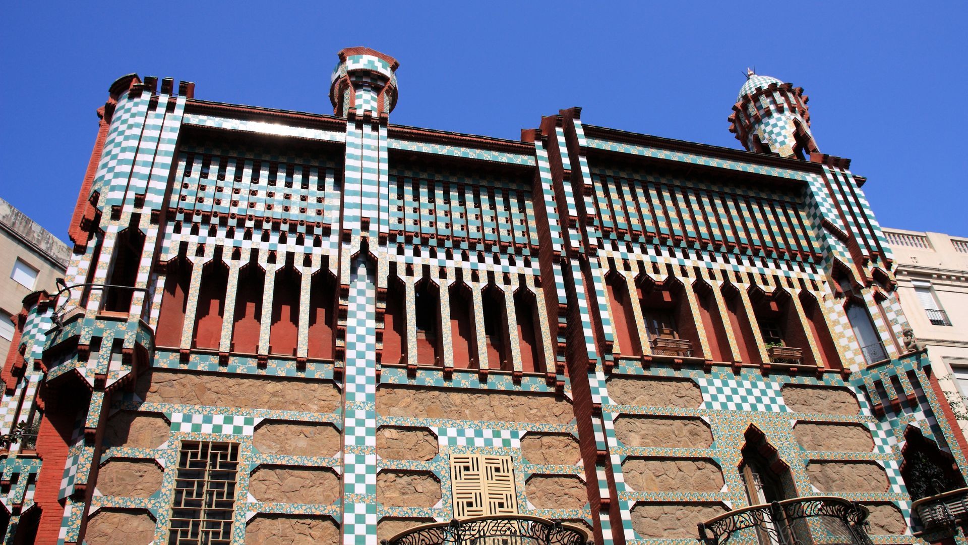 Esgotades les 800 entrades a 8 € per visitar la Casa Vicens, de Gaudí | Antoni Gaudí, modernisme, museus, patrimoni arquitectònic
