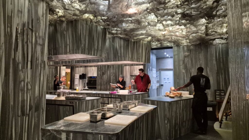 Enigma, el restaurant d'Albert Adri&agrave; amb dues estrelles Michelin.