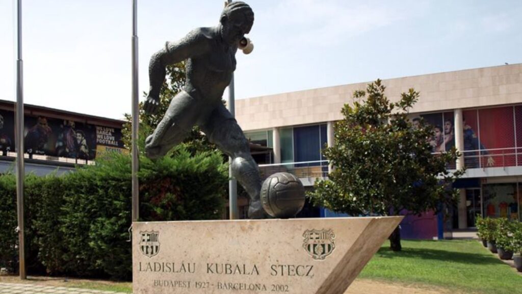 Laporta vol que Messi tingui una estàtua al Camp Nou | Joan Laporta, Leo Messi