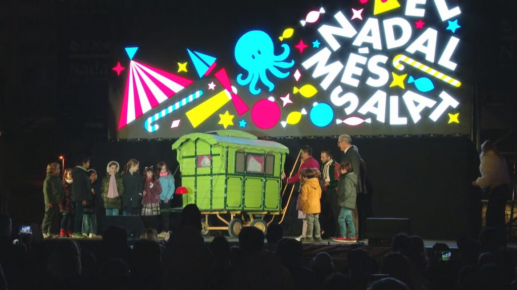 L'espectacle 'Terra' encén els llums de Nadal al port de Barcelona | campanya de Nadal, Moll de la Fusta, Nadal, port de Barcelona, tradicions