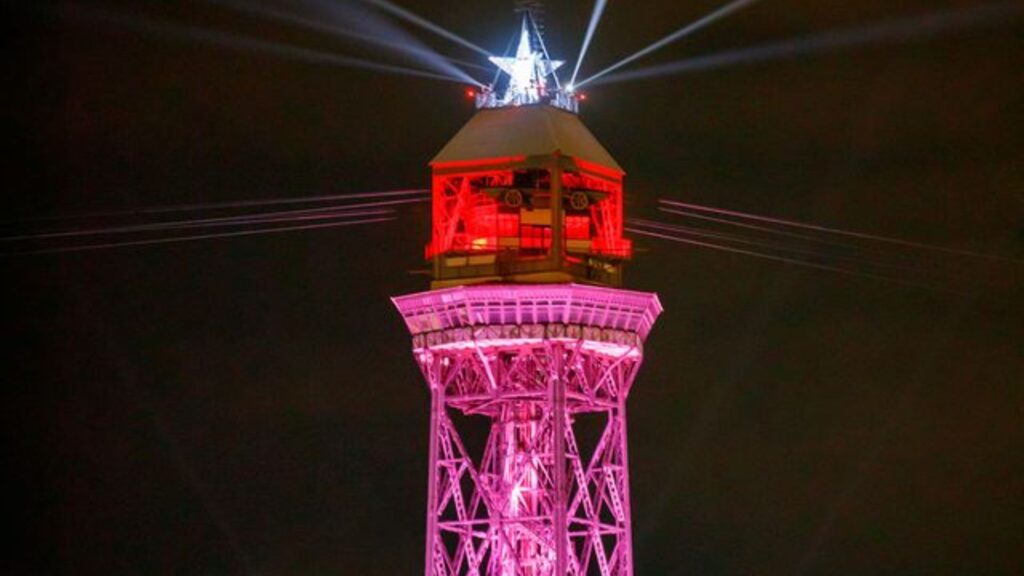 El espectáculo 'Tierra' enciende las luces de Navidad en el puerto de Barcelona | campaña de Navidad, Muelle de la Madera, Navidad, puerto de Barcelona, tradiciones