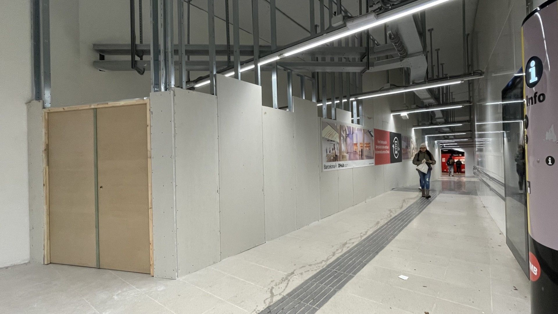 obres estació Glòries metro