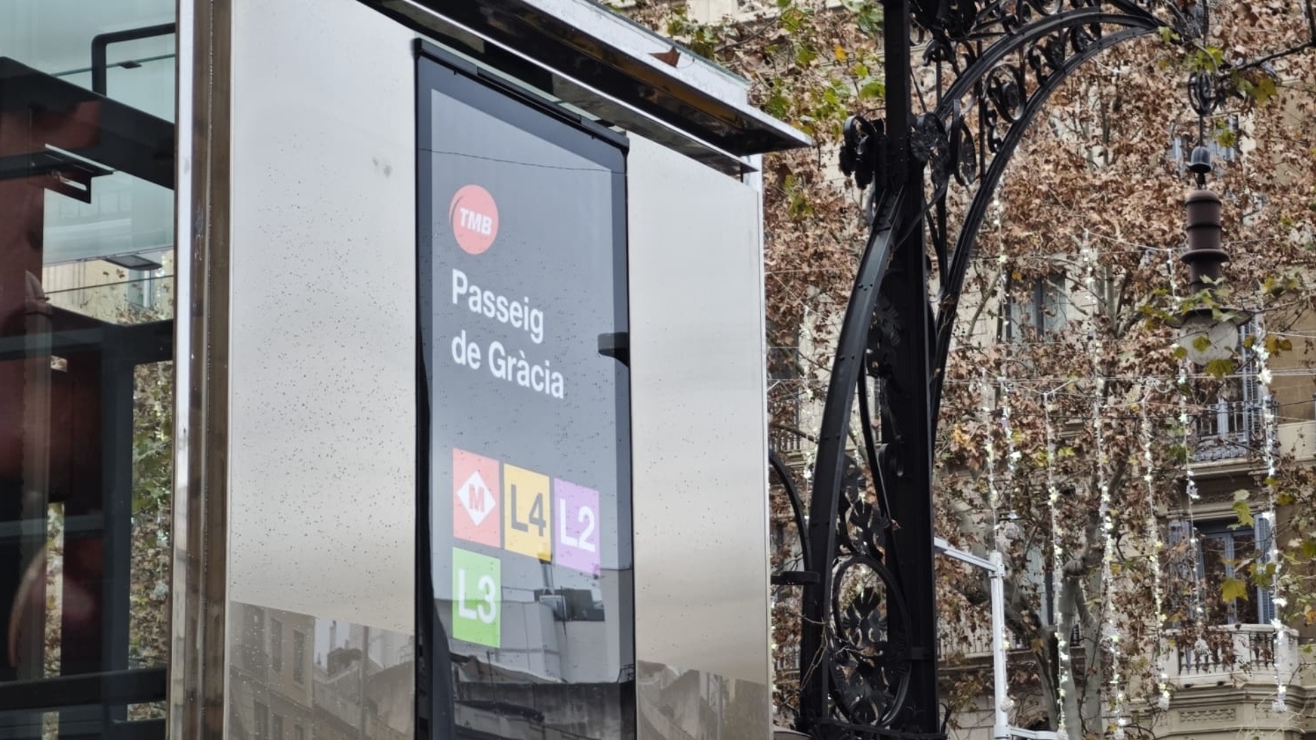 ascensor metro Passeig Gràcia
