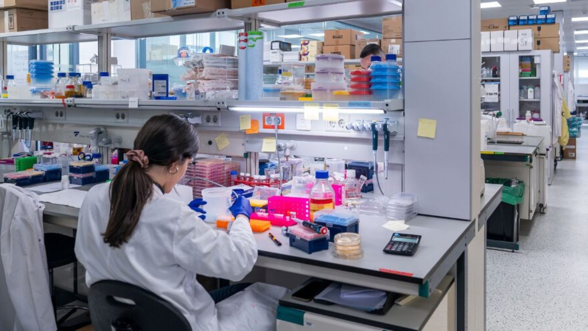 imatge laboratori Barcelona