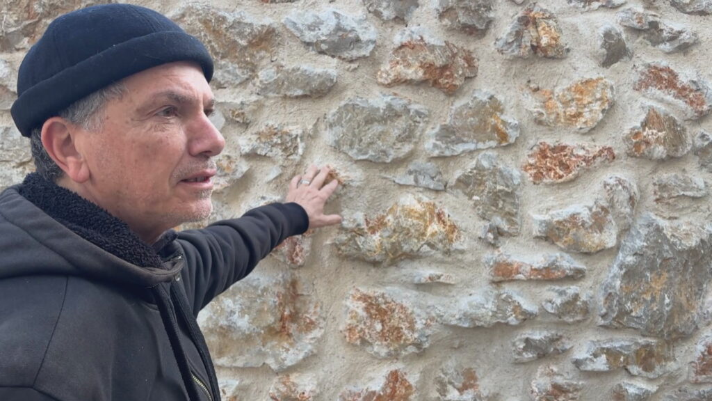 La reconstrucció del passatge Antic de València no agrada: "Sembla de cartró pedra" | Barris, obres, patrimoni, queixes veïnals