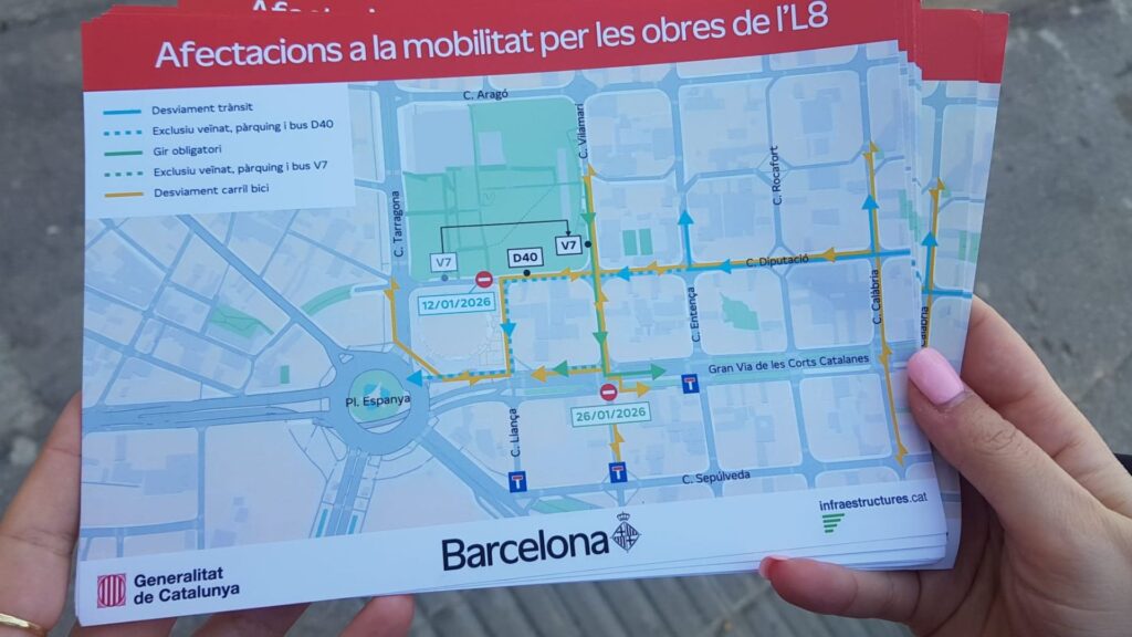 Els veïns i conductors es mentalitzen del tall al carrer de la Diputació | FGC, obres, queixes veïnals