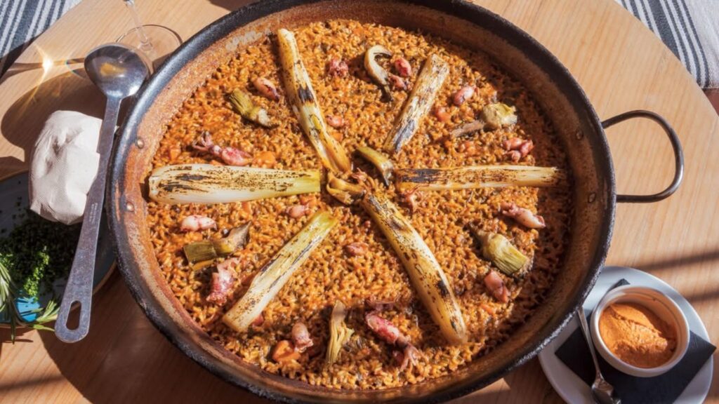 De calçotada a Barcelona: menús amb brasa i romesco i plats creatius de temporada | cuina, cuina catalana, restaurants