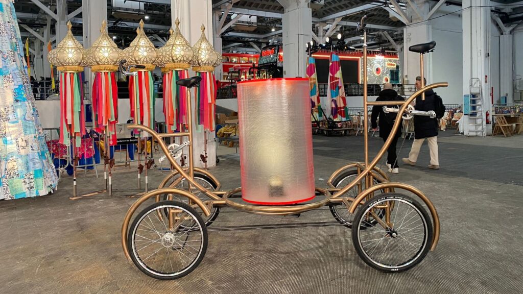 Els Reis d'Orient arribaran en golondrines i s'estrenen la carrossa de joguines i la de Baltasar | cavalcada de Reis, cultura popular, Nadal