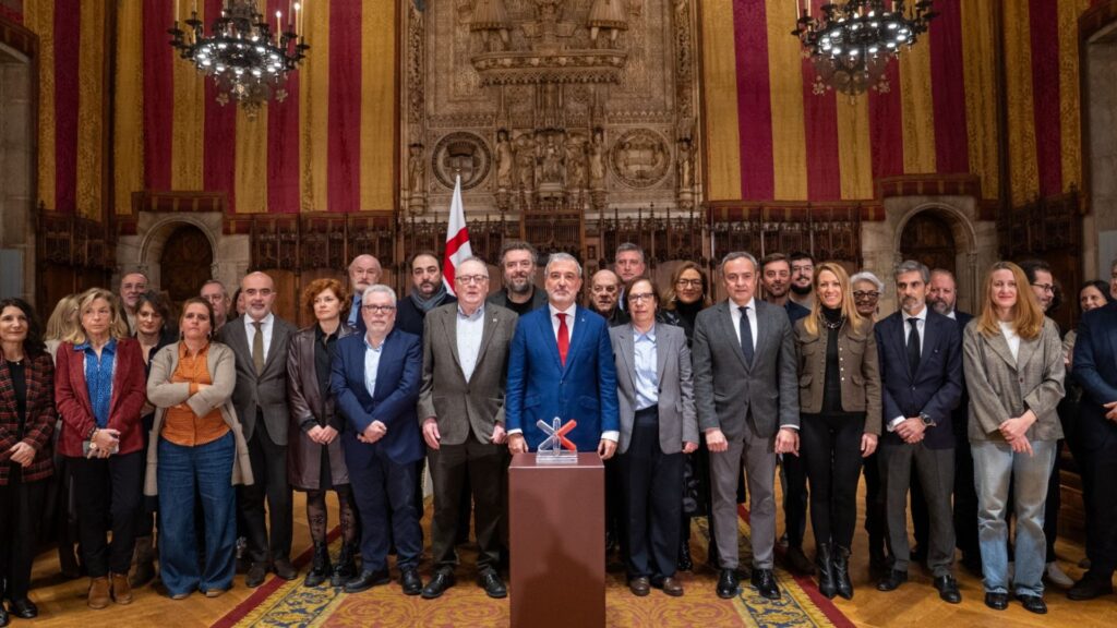 Rebuda comerciants a l'Ajuntament per la Capitalitat Europea del Comer&ccedil; de Proximitat