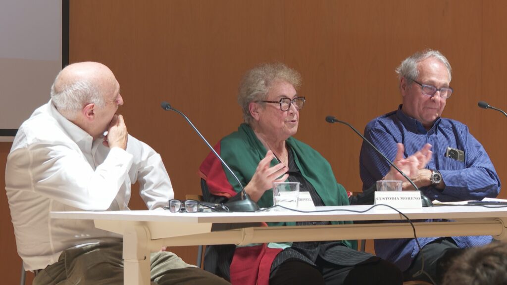 Custodia Moreno: "Encara surto amb pancartes a tallar el trànsit a la carretera del Carmel" | barraquisme, biblioteques, homenatges, llibres, queixes veïnals