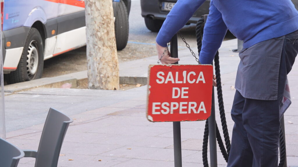 Cua d'espera La Esquinica