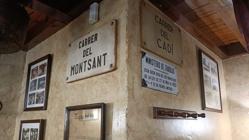 Nomencl&agrave;tor de l'antiga La Esquinica 