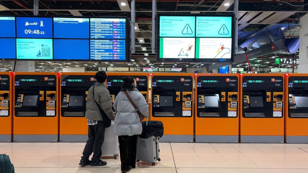 estaci&oacute; Sants crisi Rodalies