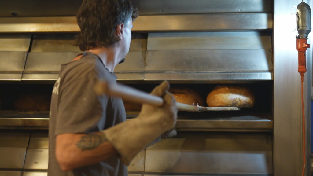 Treballant al forn a Pa de kilo