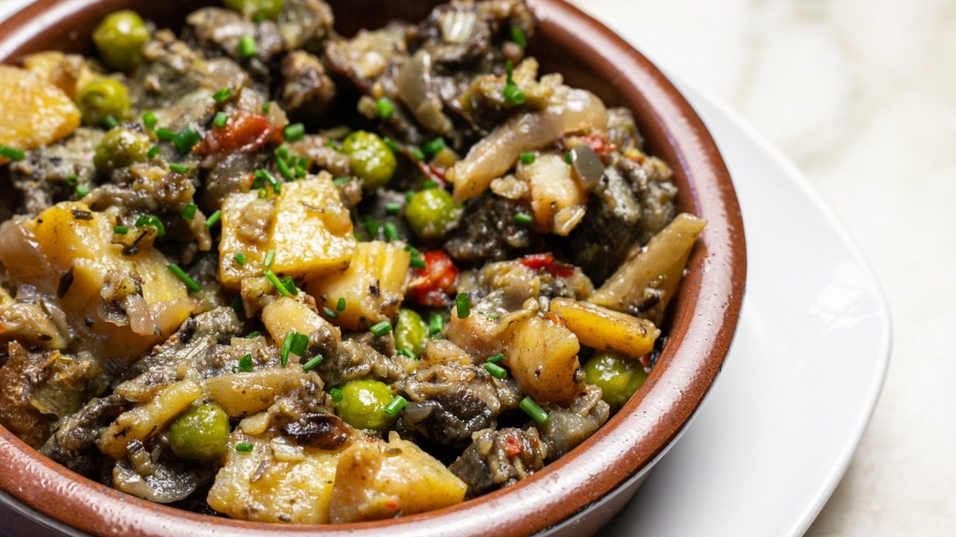 Més que sobrassada i botifarrons, la gastronomia balear celebra Sant Antoni a Barcelona | cuina, pastisseries, restaurants