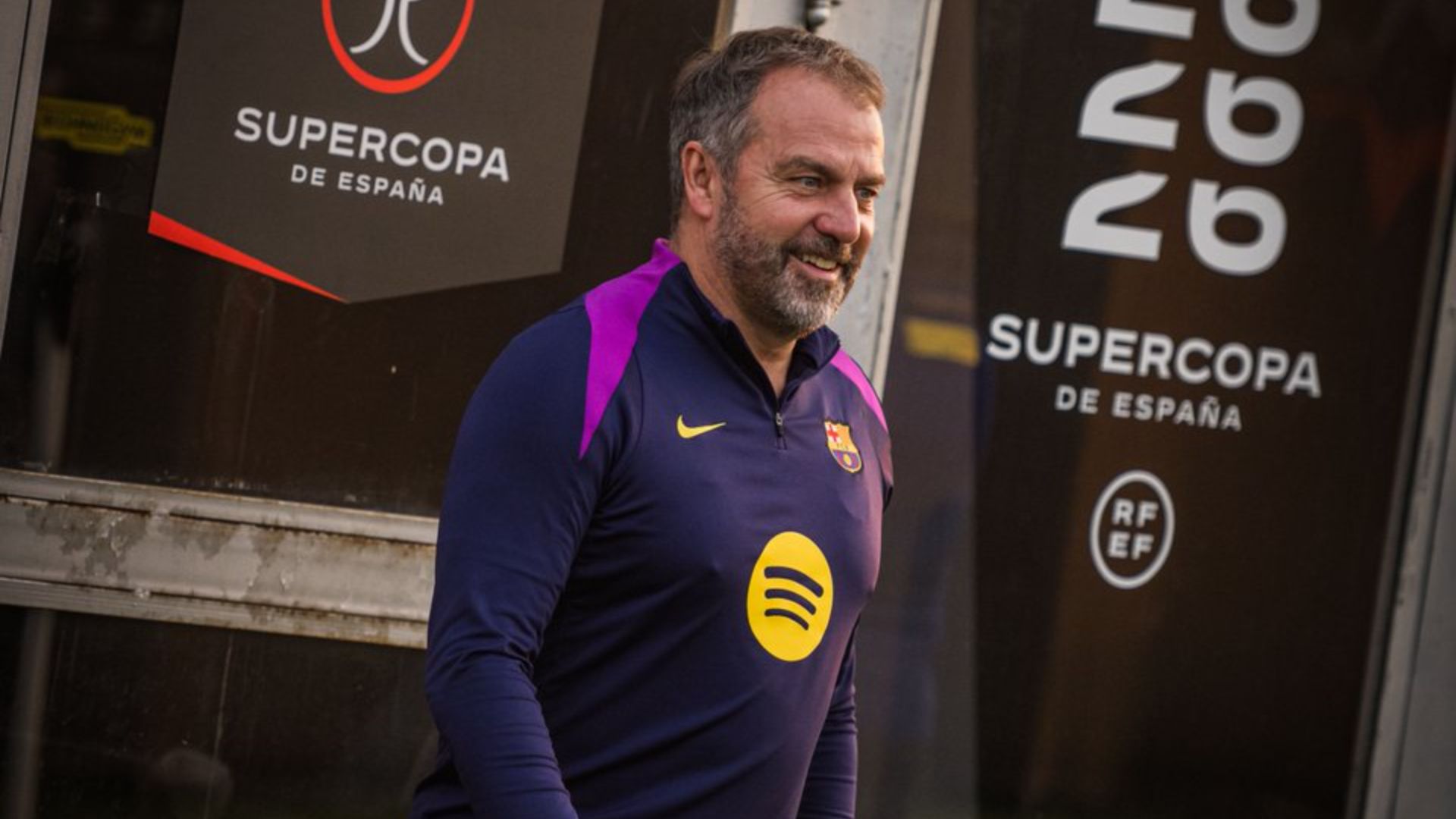 Hansi Flick abans de la final de la Supercopa 2026 contra el Reial Madrid