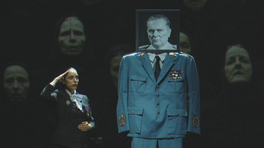 "Aixecar-se les faldilles per espantar els déus": Marina Abramovic activa rituals antics al Liceu | art contemporani, arts escèniques, Gran Teatre del Liceu