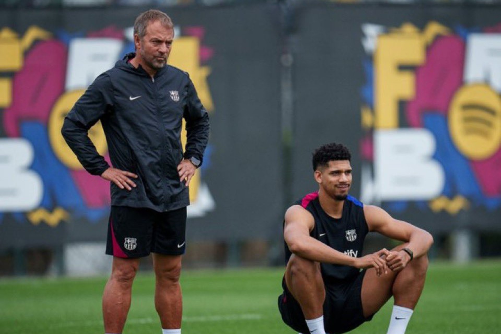 Ronald Araujo i Hansi Flick