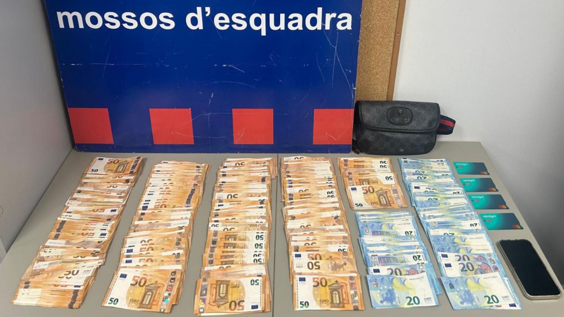 decomis diners mossos