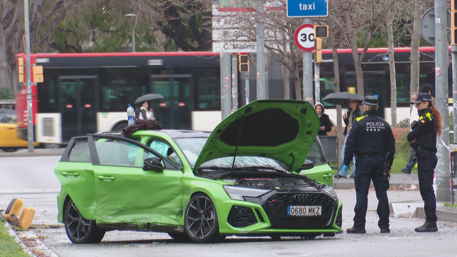 Accident al passeig de Sant Joan