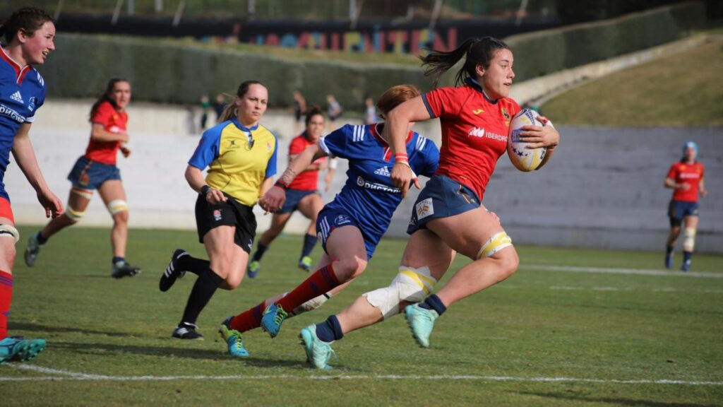 Maria Losada: "Ara tinc altres eines per gestionar les emocions que no impliquen haver de menjar" | joves, malalties mentals, rugbi