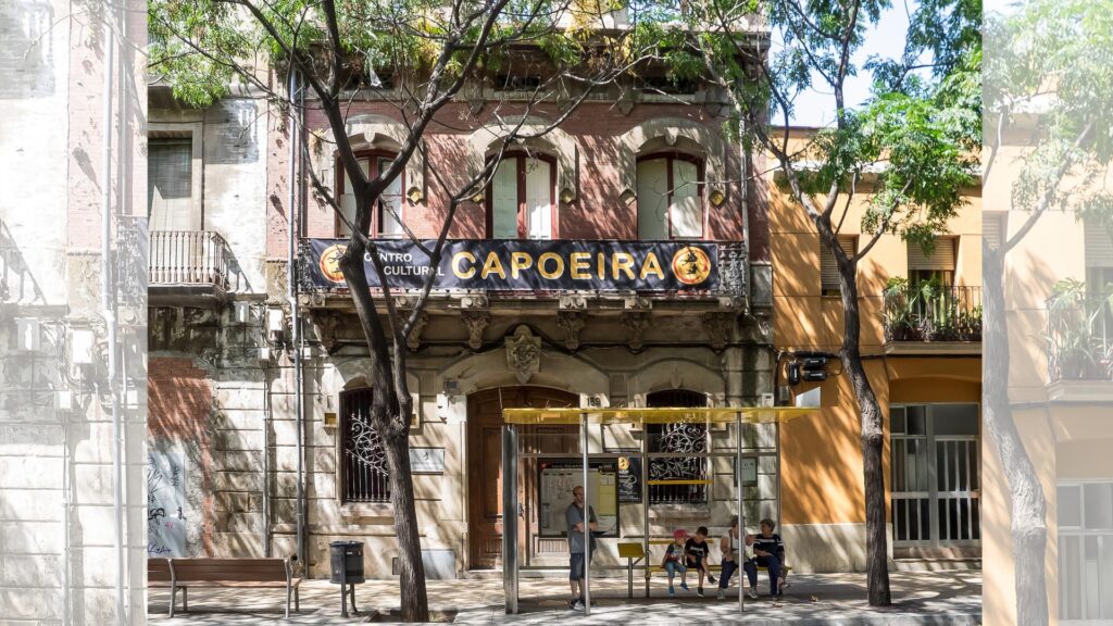 Fa&ccedil;ana de Can Gispert, quan l'espai l'ocupava una associaci&oacute; de capoeira