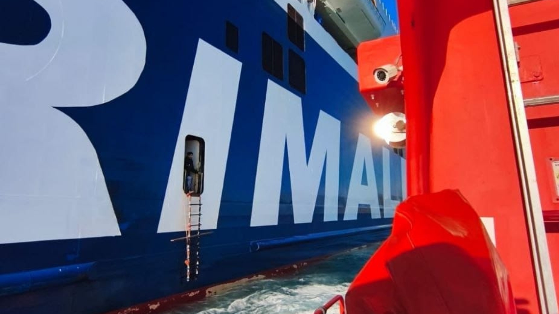 rescat creuerista alta mar