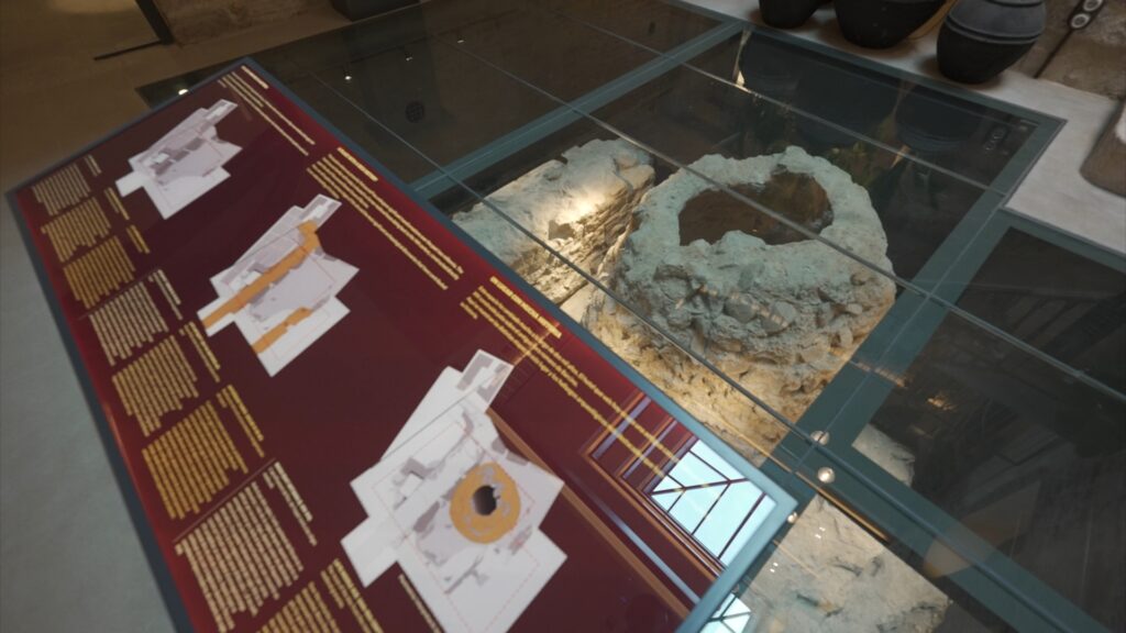 restes pati casa requesens carrer hèrcules fòrum romà