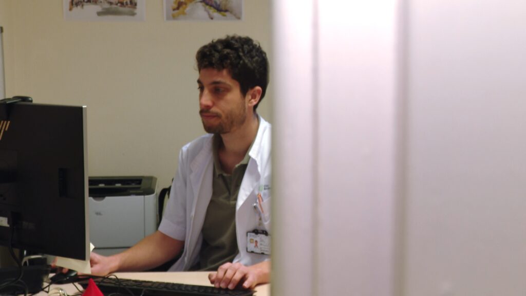 Rosa, supervivent de càncer: "Vull recordar les èpoques dures, quan pensava que no em curava" | càncer, Hospital Clínic