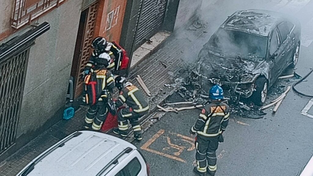 incendi cotxe carmel