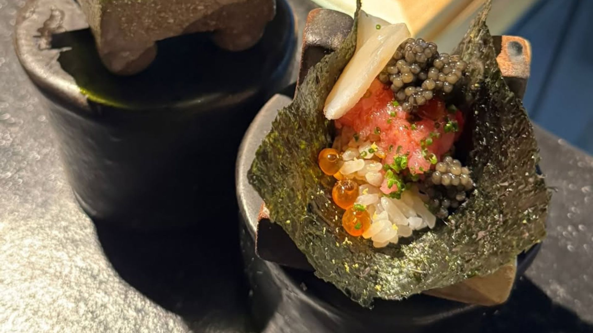 La barra de sushi de dos germans xilens que et farà pujar al Putxet i deixar-te guiar pel xef | cuina, Receptes, restaurants