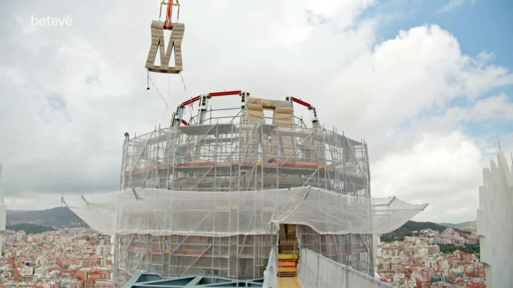 pedra post tensada sagrada familia