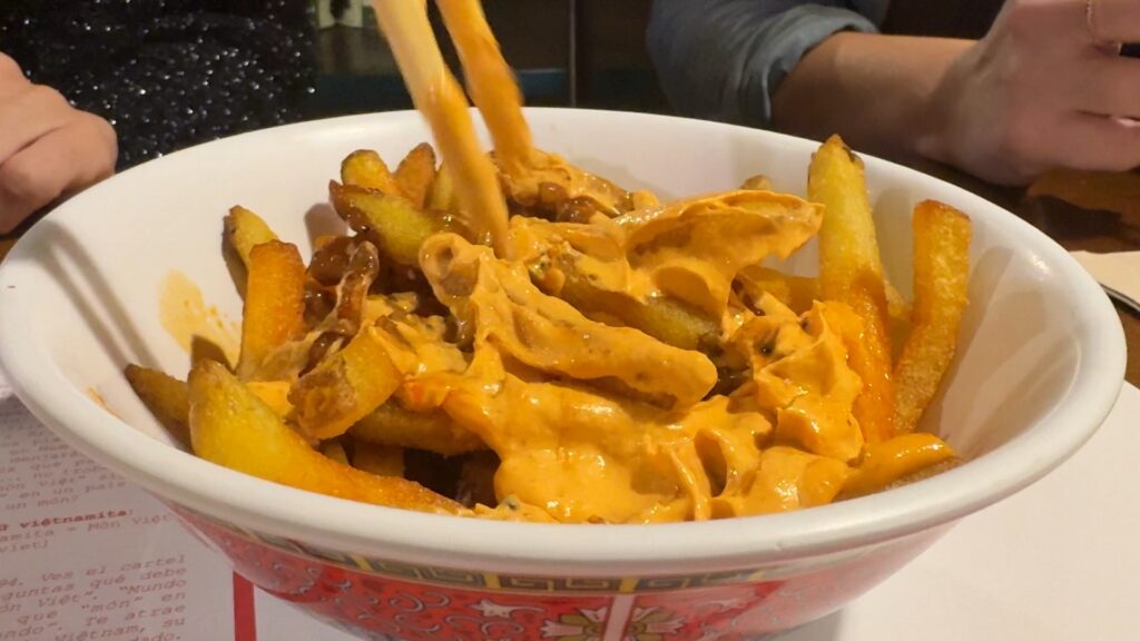 Les millors braves de Barcelona són vietnamites i porten una salsa secreta de cacauet | concursos, Ingredients, Receptes