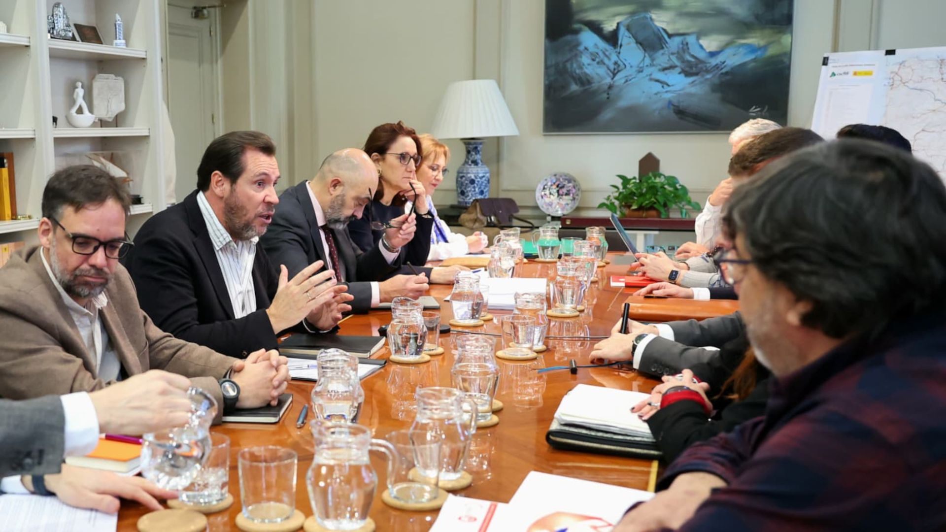 Reunió sindicats ferroviaris i ministre Oscar Puente