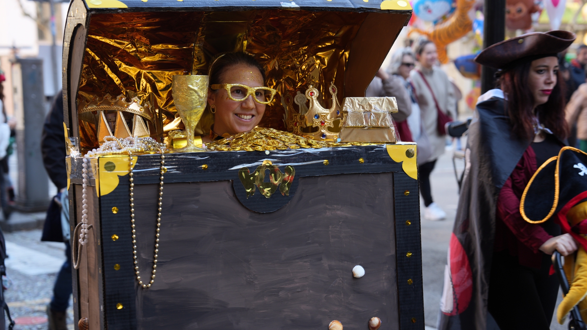 rua carnaval poblenou