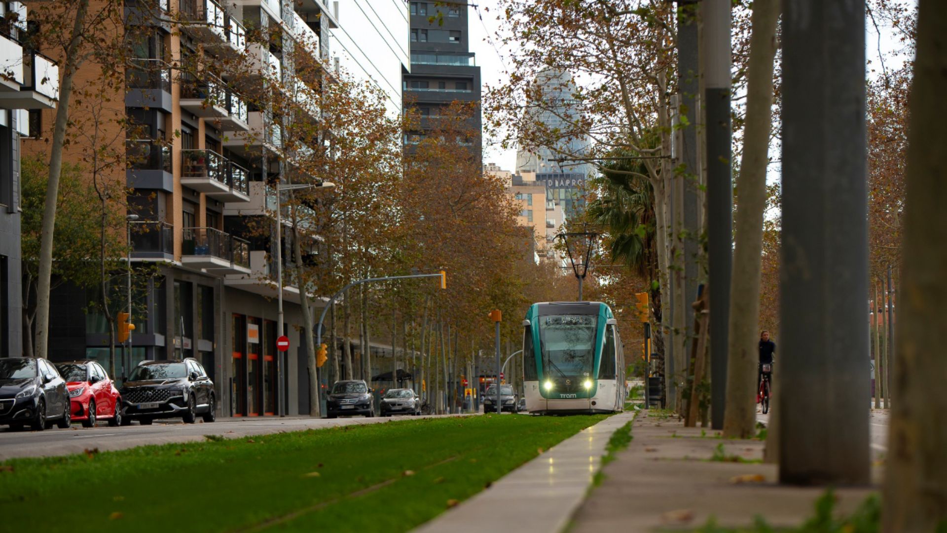 comboi del Trambesòs circulant per la Diagonal