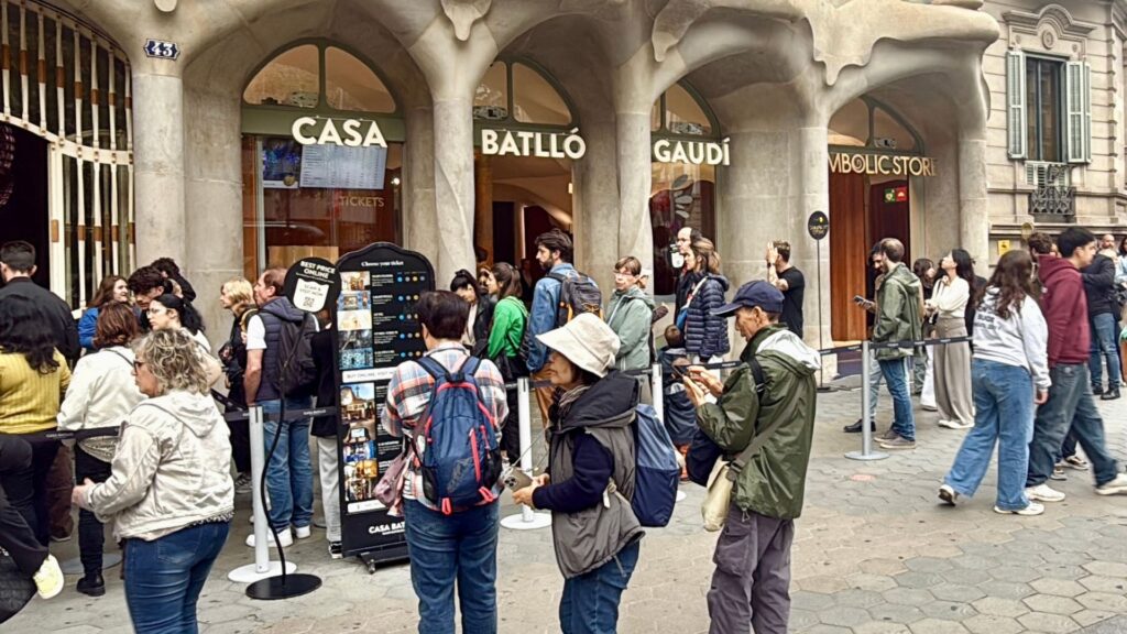 El Cercle d'Economia defensa revisar el model turístic i deixar enrere el creixement de quantitat | Aeroport Josep Tarradellas Barcelona-el Prat, Turisme de Barcelona, viatges