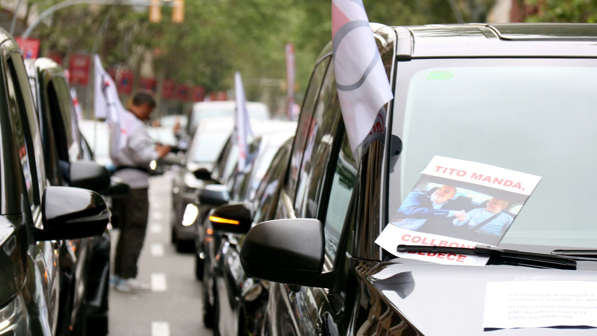 L'oci nocturn veu amb preocupació l'impacte de la nova llei del taxi en la mobilitat de nit | llei, oci nocturn, taxi, transport públic, vtc