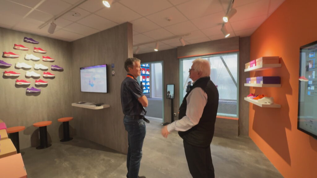 Detall de la sabateria a l'smart city d'Ericsson